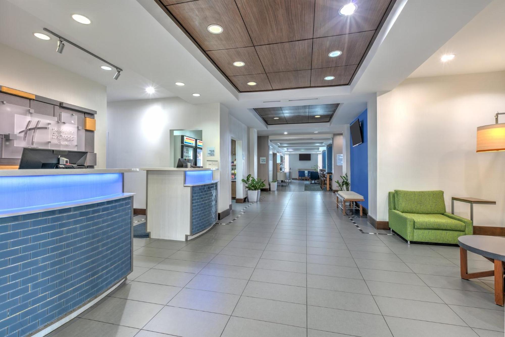 Express & Clute-lake Jackson By Ihg